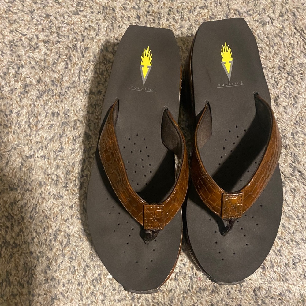 Brown patent wedge heeled flip flops. Size 10. Worn once.